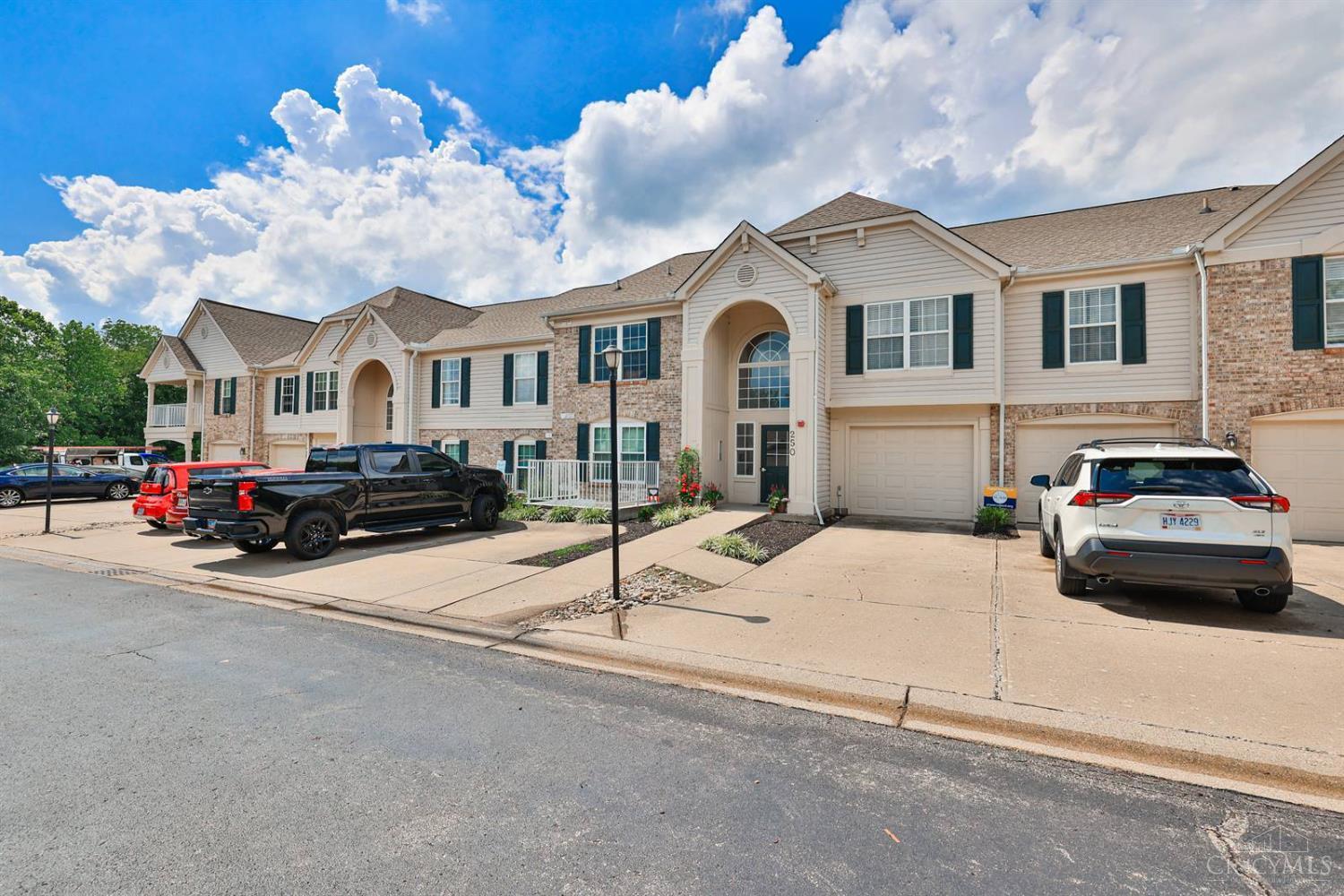 Property Photo: 250 Postoak Lane OH 45150
