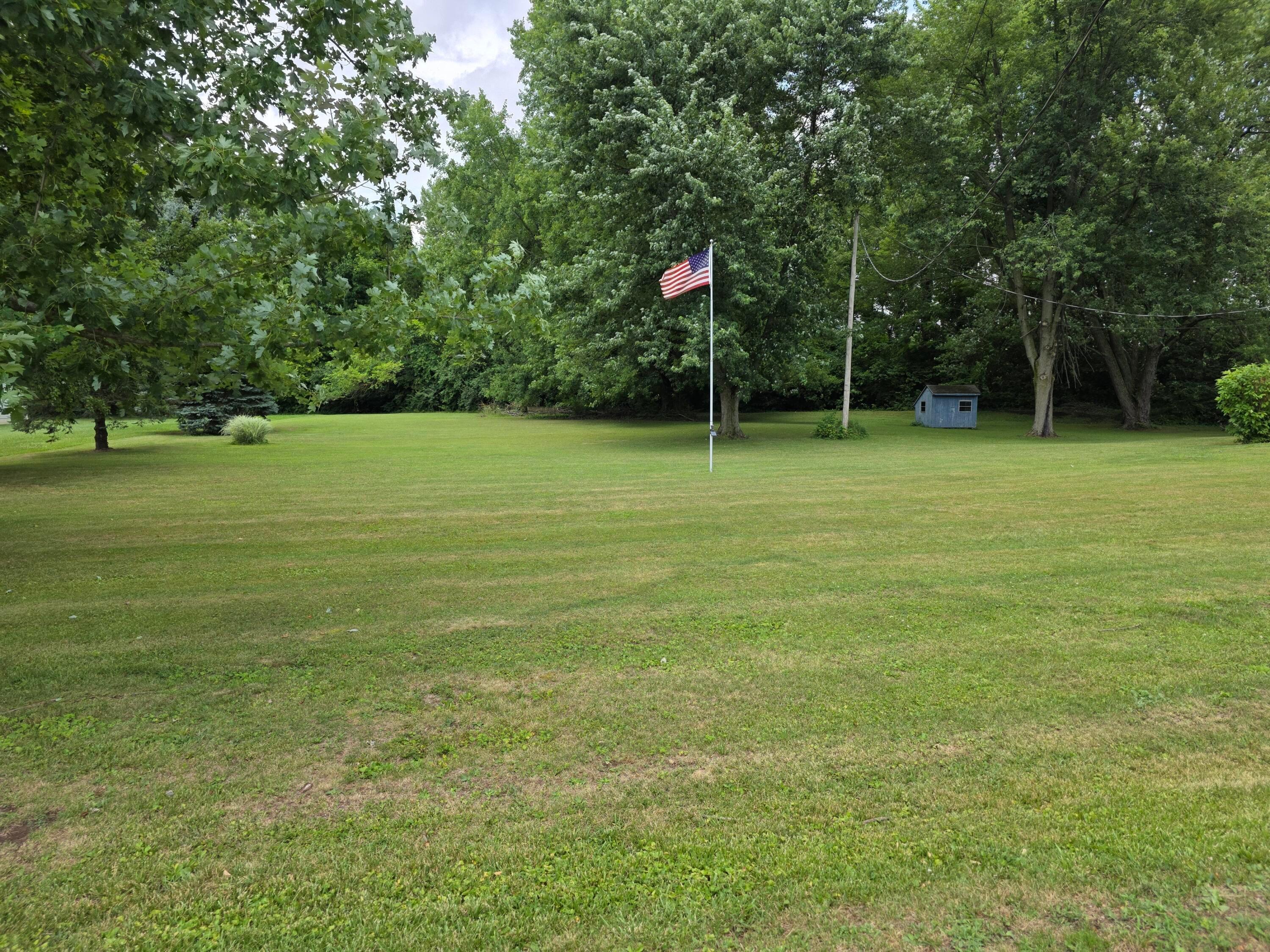 Property Photo: 4043 Township Road 246 OH 43320
