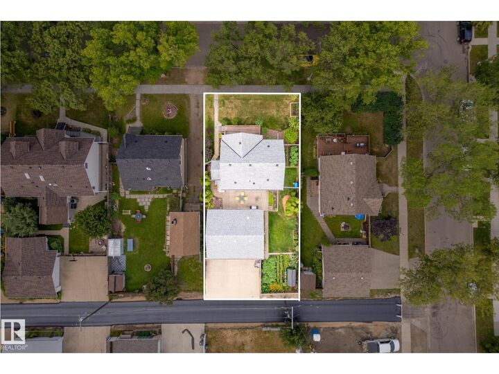Property Photo:  6359 105A St NW  AB T6H 2P9 