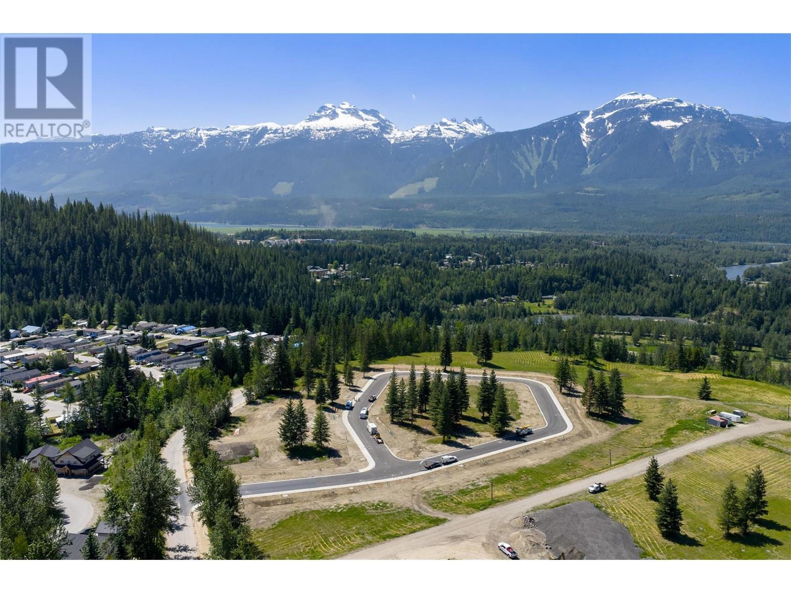 Meadow Place  Revelstoke BC V0E 2S3 photo