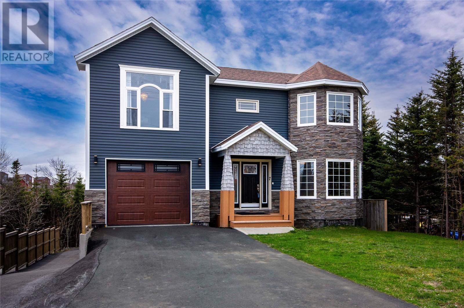 Photo de la propriété:  7 Christopher Street  NL A1L 1W6 