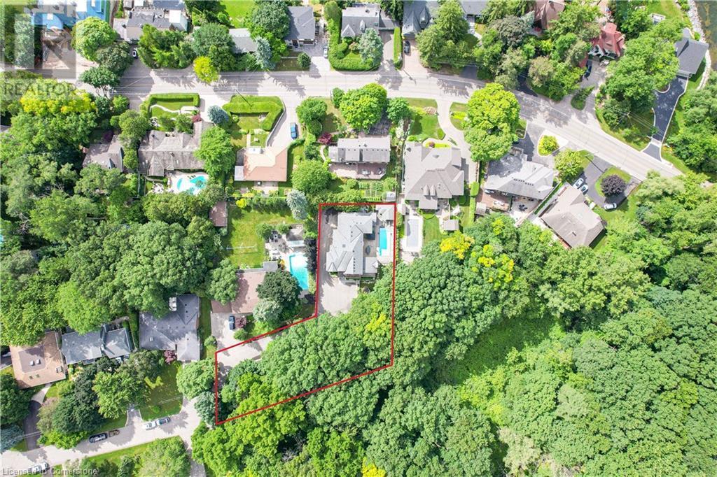 Photo de la propriété: 298 Shoreview Road ON L7T 2N4