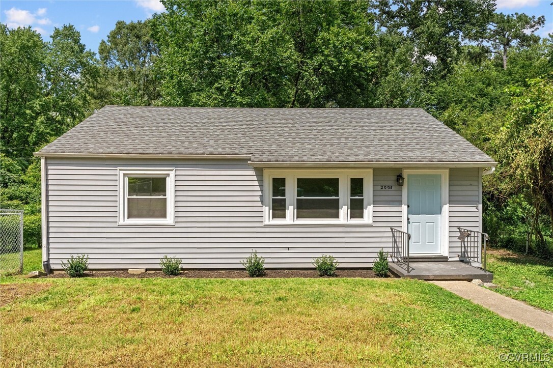 2008 Oakwood Lane  Henrico VA 23228 photo