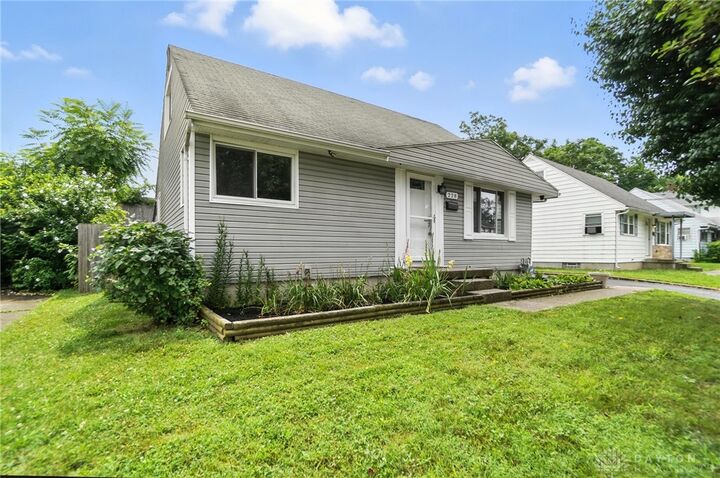 Property Photo:  228 N Cherrywood Avenue  OH 45403 