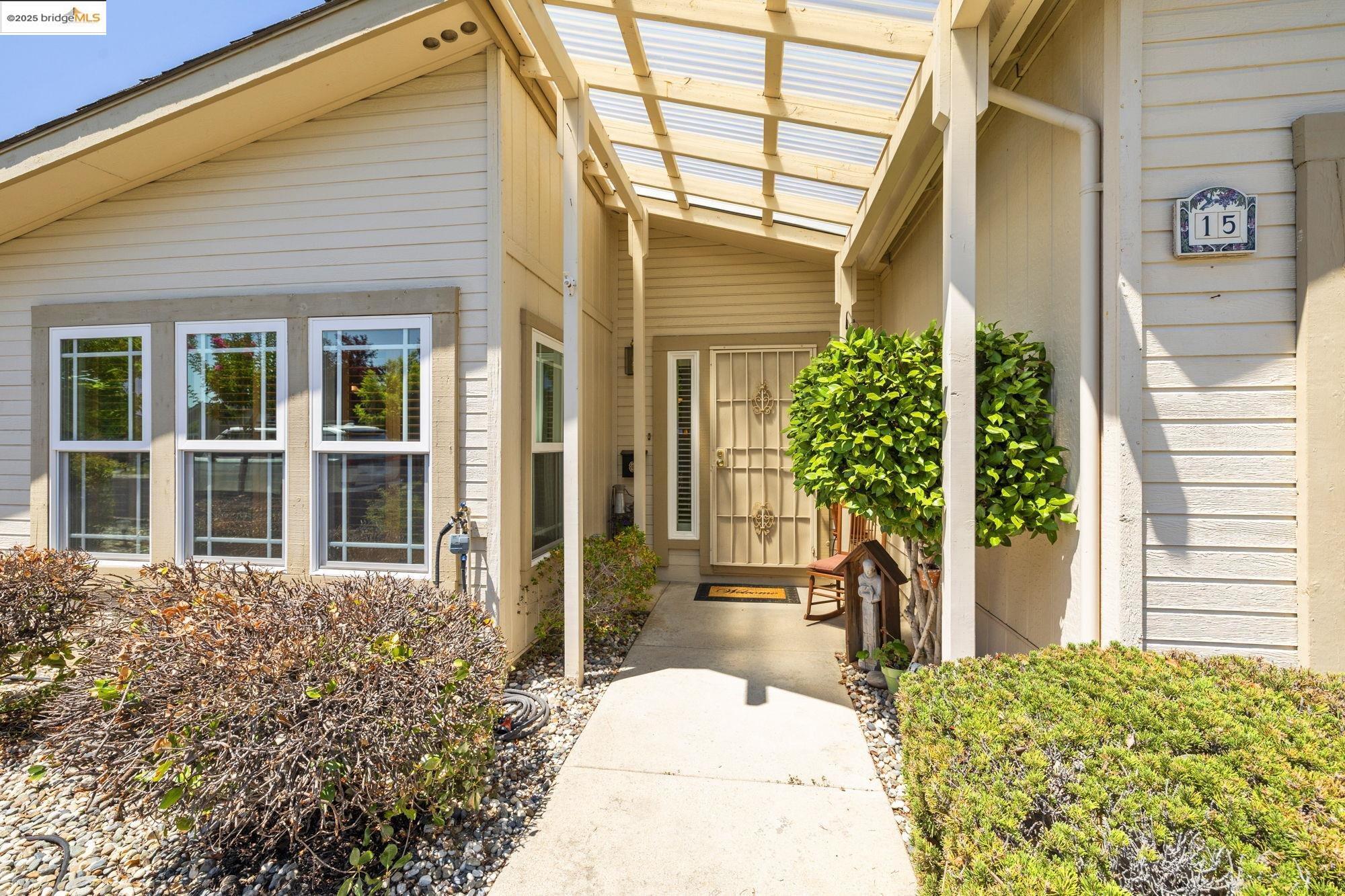 Property Photo: 12700 Red Maple Cir Spc 15 CA 95370