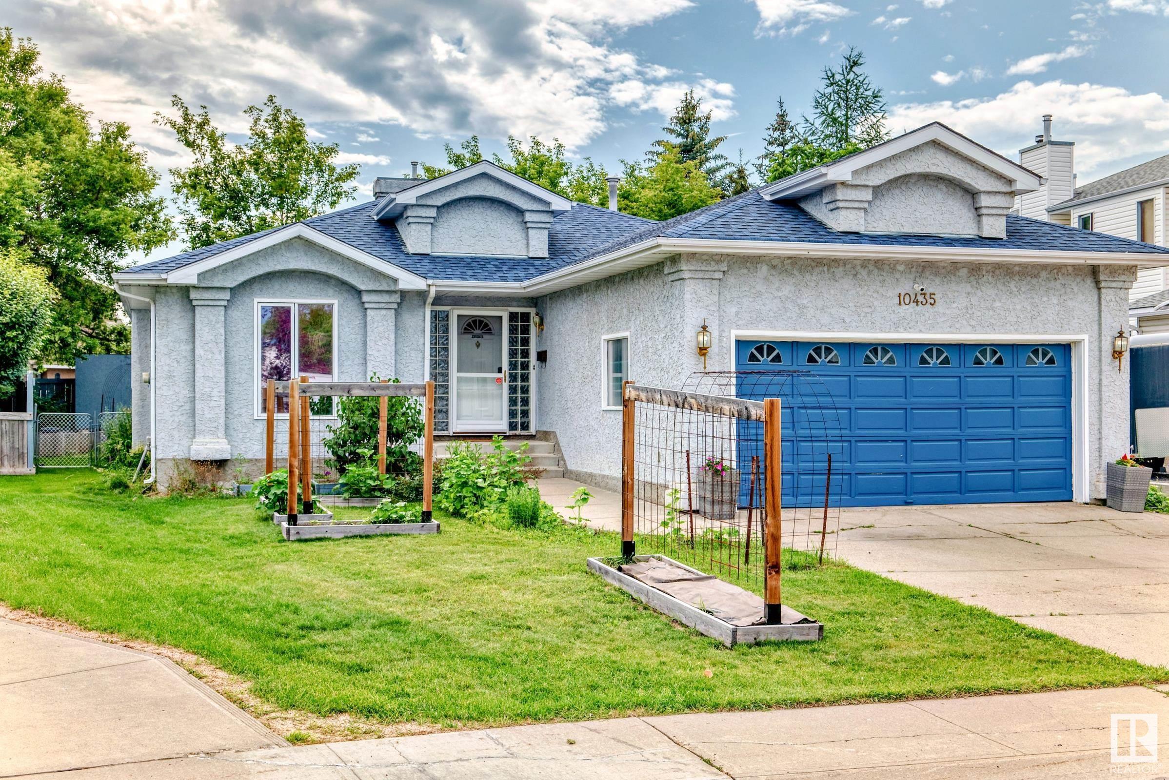 Property Photo: 10435 175A Avenue NW AB T5X 5X1