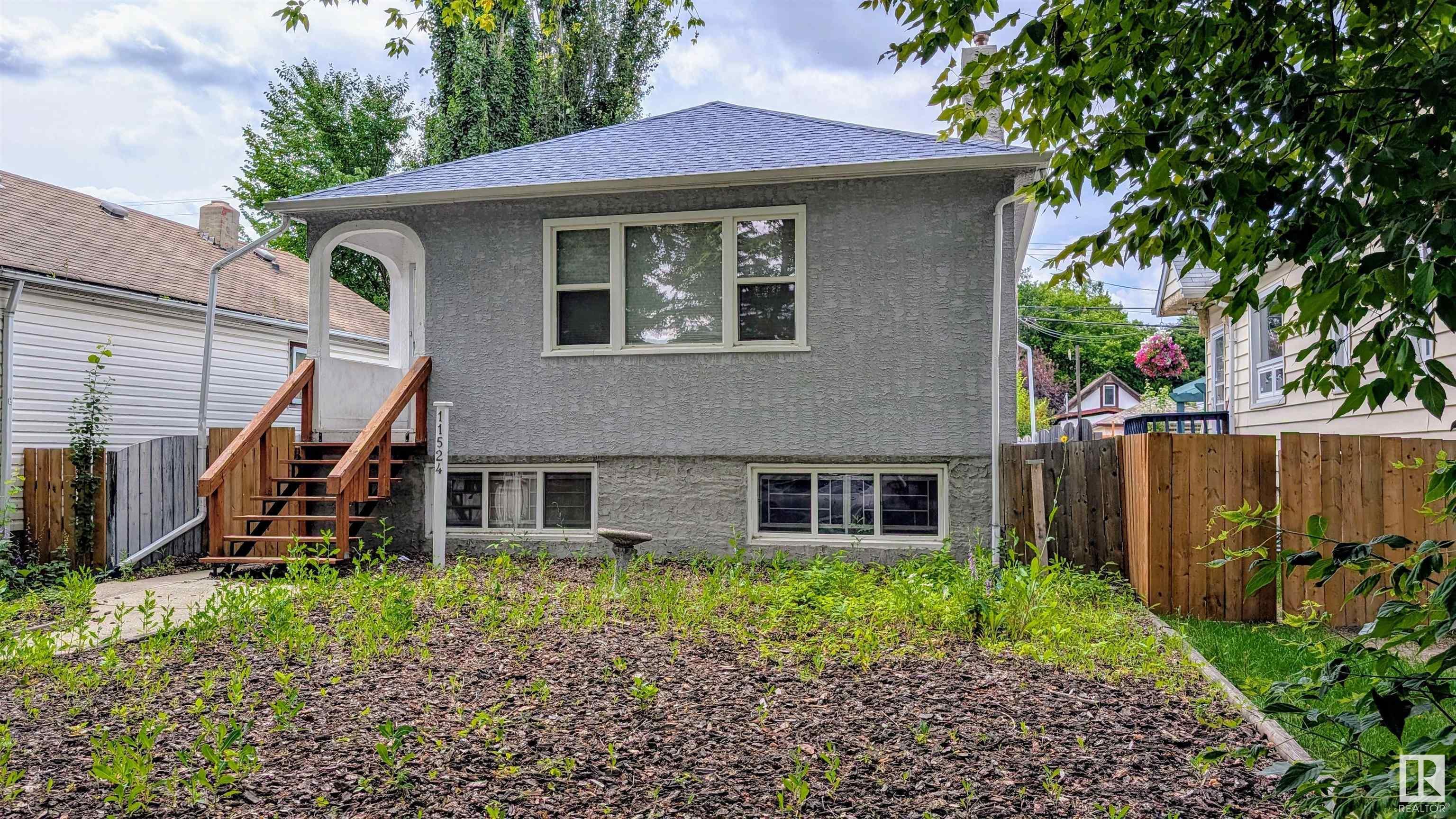 Property Photo: 11524 83 St NW AB T5B 2Y5