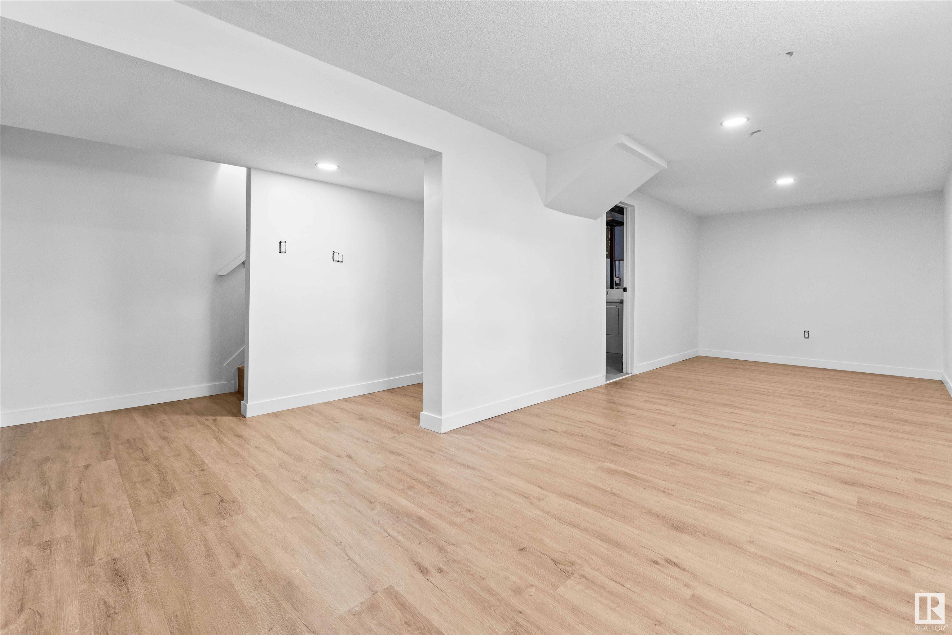 Property Photo:  6626 178 Street NW  AB T5T 2A2 
