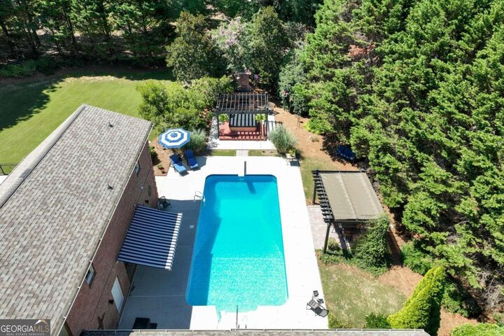 Property Photo:  1885 Silver Oak Drive  GA 30620 