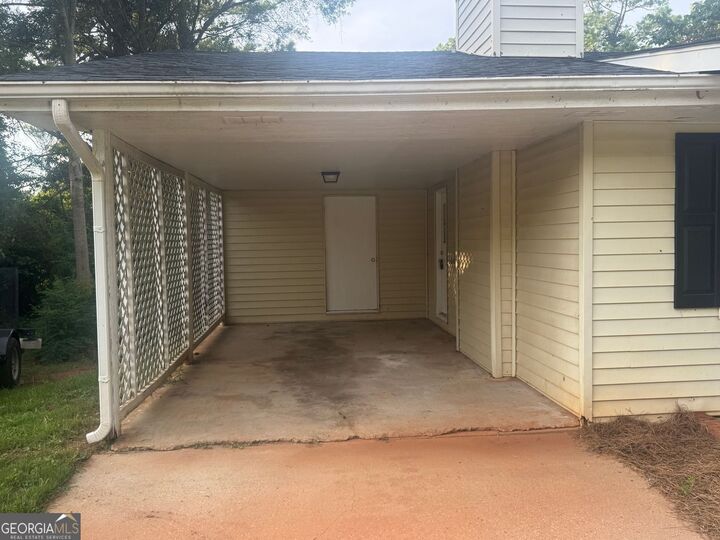 Property Photo:  109 Amberwood Lane  GA 30223 
