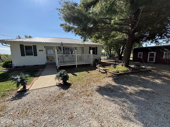 Property Photo: 135 Cotton Ln KY 40071