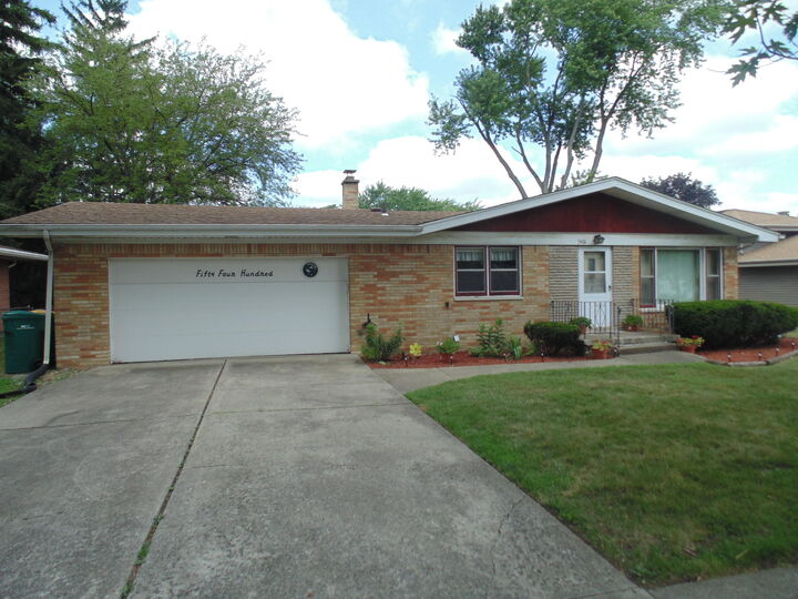 Property Photo: 5400 Georgia Street IN 46410