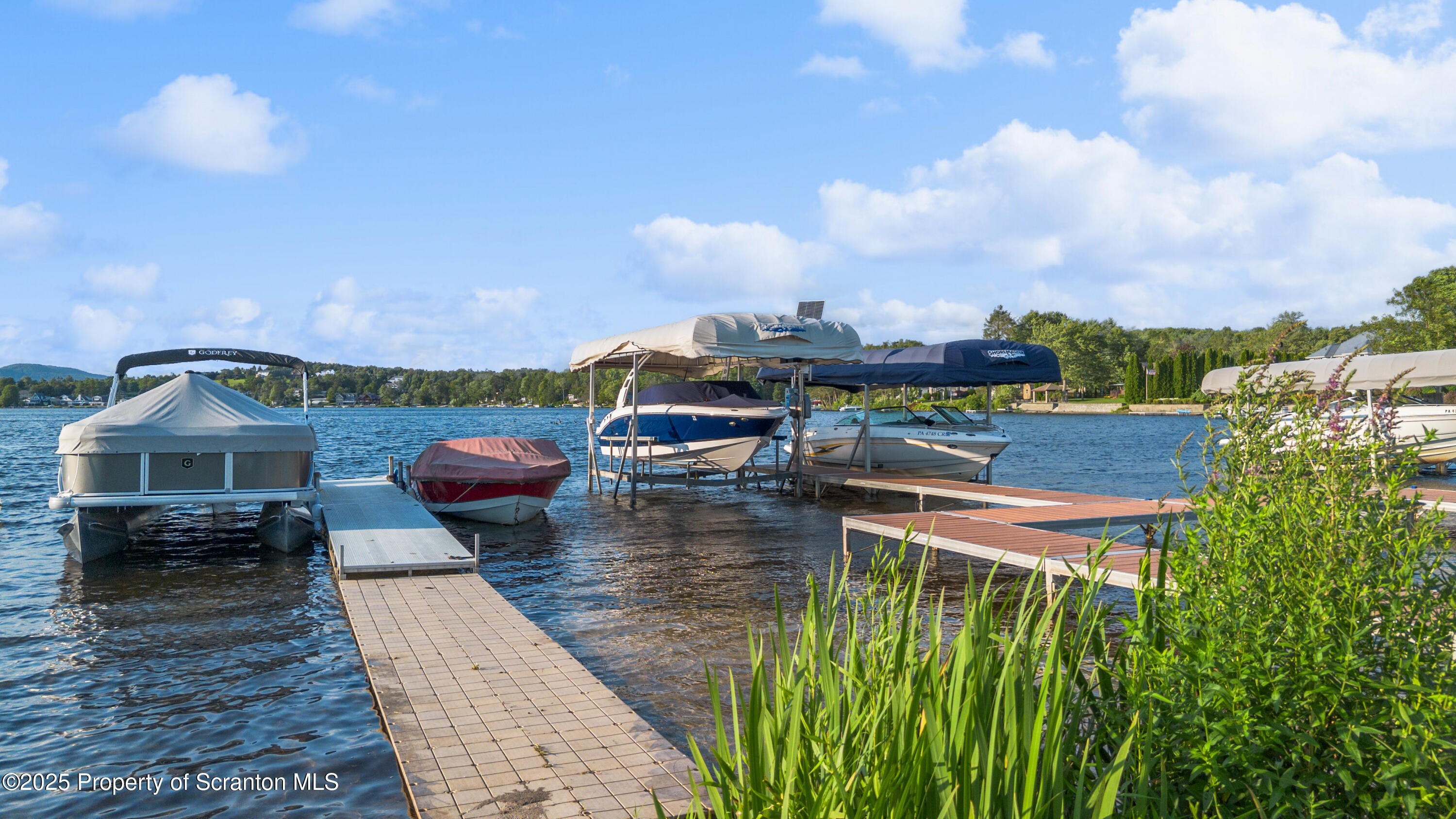 Property Photo:  340 Washington Street  PA 18407 
