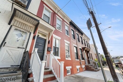 Property Photo: 39 Emmet St NJ 07114