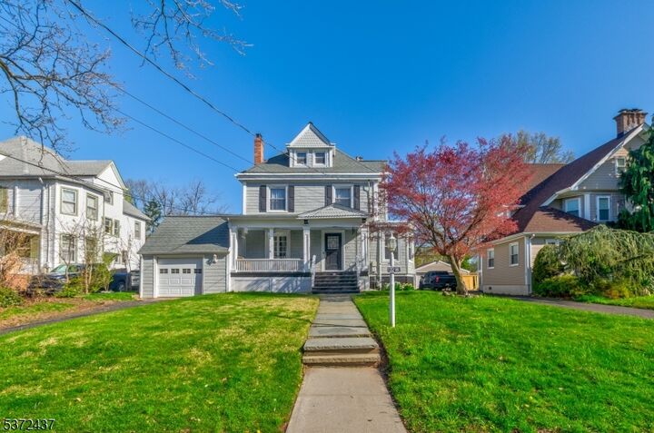 132 W 6th Ave  Roselle Boro NJ 07203 photo