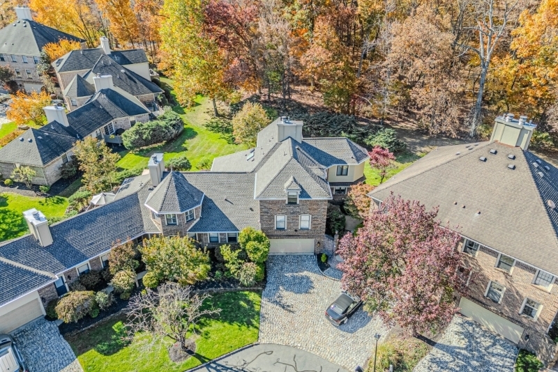 11 Casper Ct  Florham Park Boro NJ 07932 photo