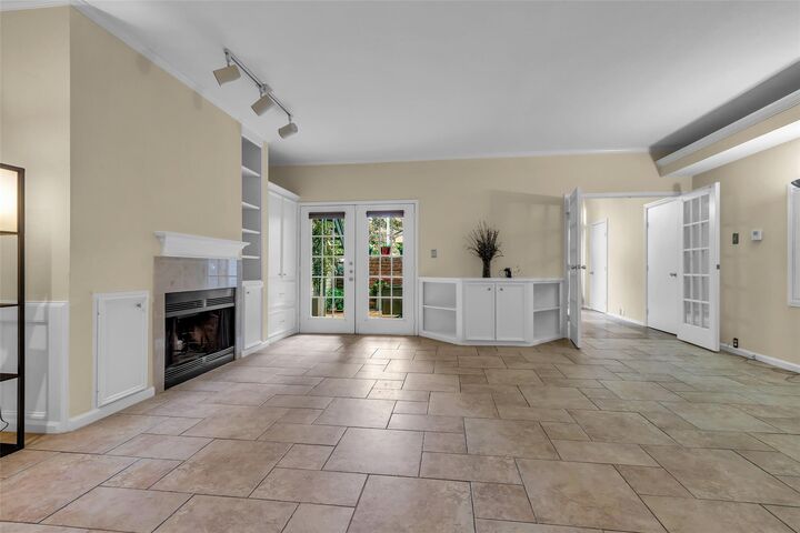 Property Photo:  4900 Floyd Street 4  TX 77007 