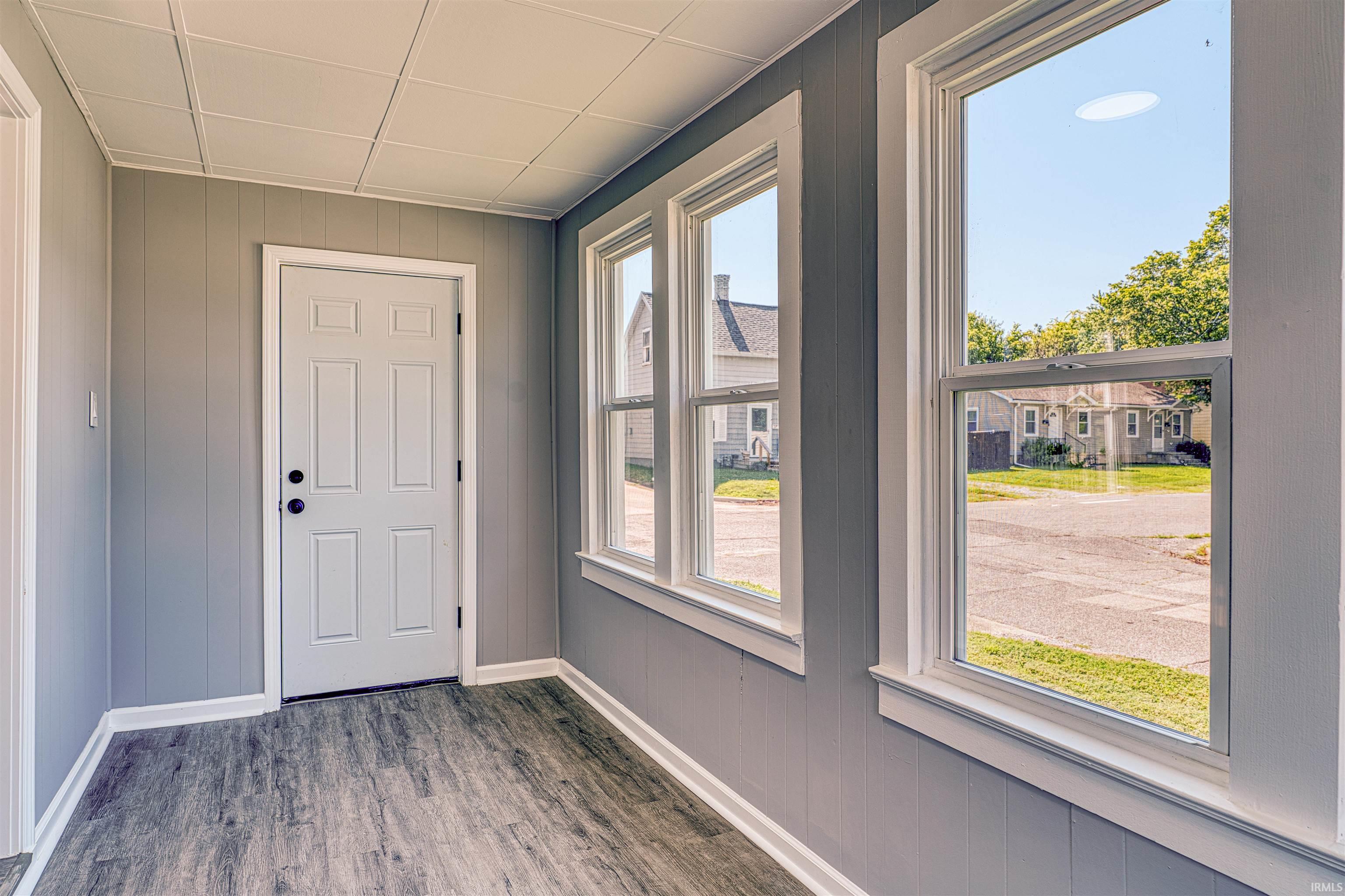 Property Photo: 3001 Edgewood Drive IN 47712