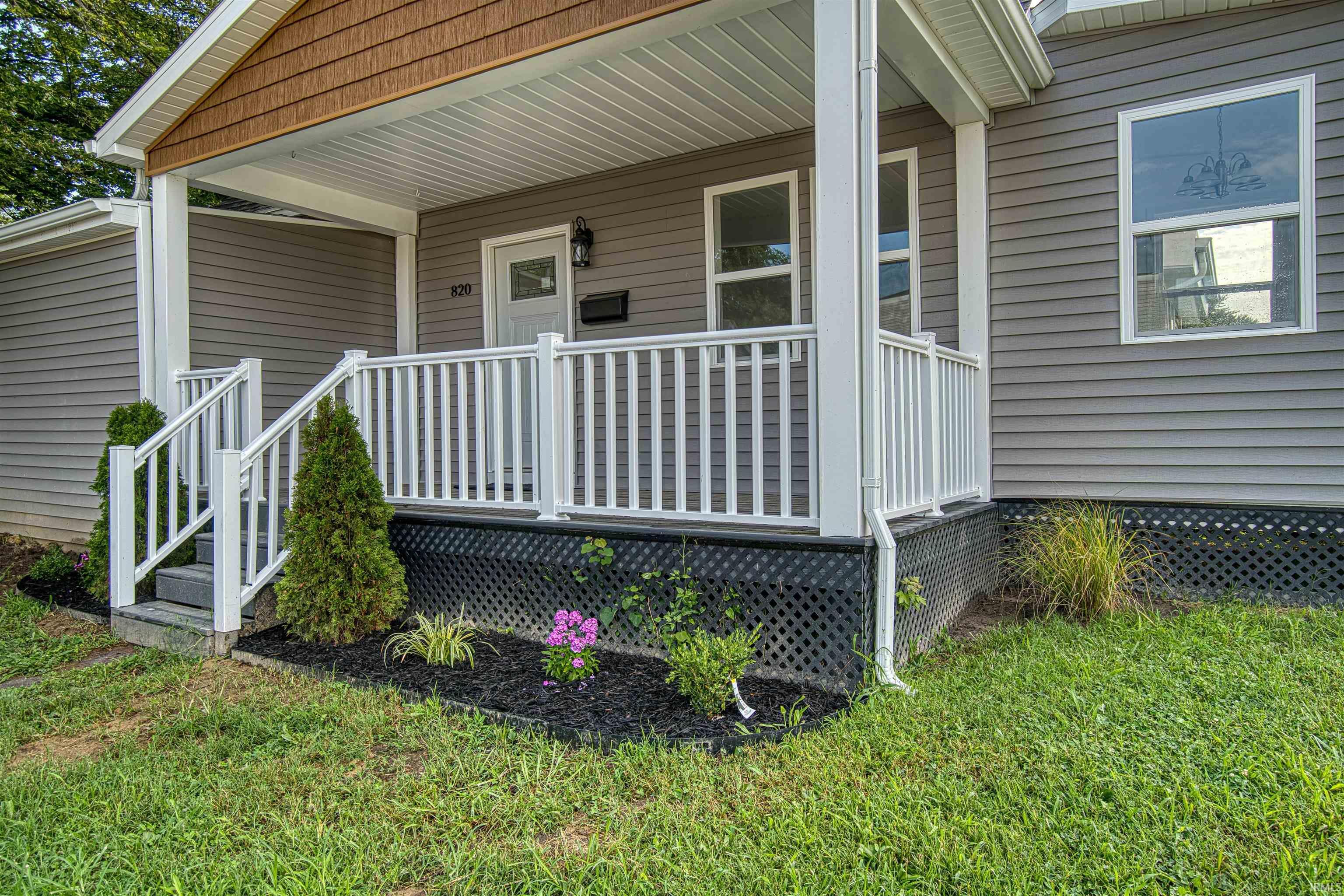 Property Photo:  820 S Sixth Street  IN 47601 
