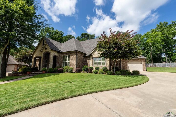 Property Photo: 5215 Northcrest Chase TX 75605