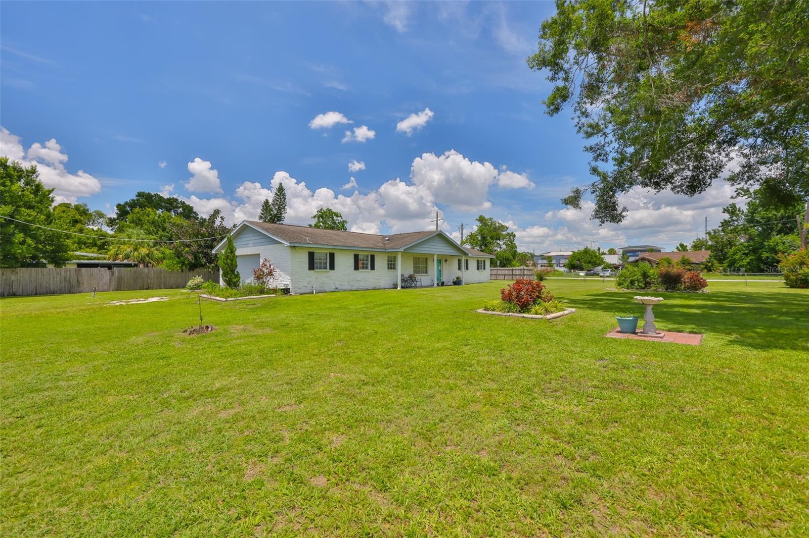 Property Photo: 11350 Poinsettia Street FL 33578