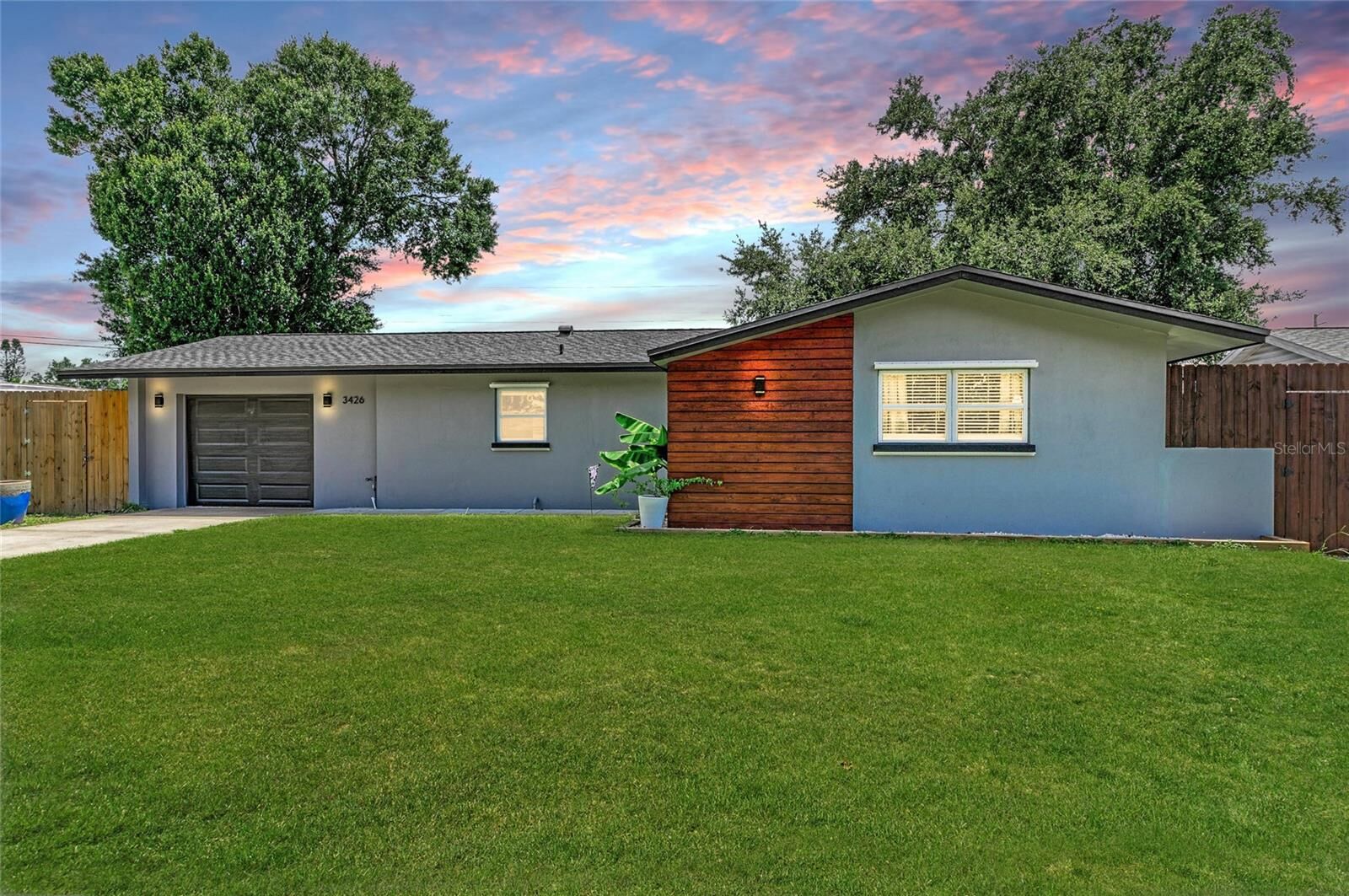 Property Photo: 3426 27th Parkway FL 34235