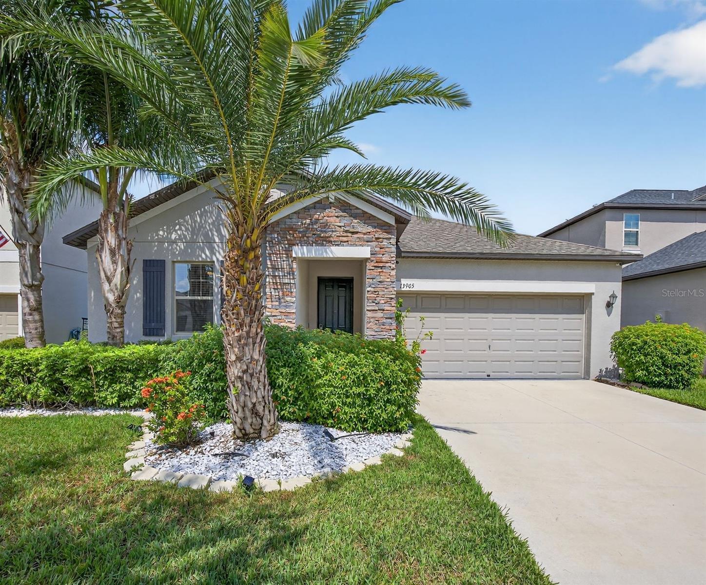 Property Photo: 13905 Painted Bunting Lane FL 33579