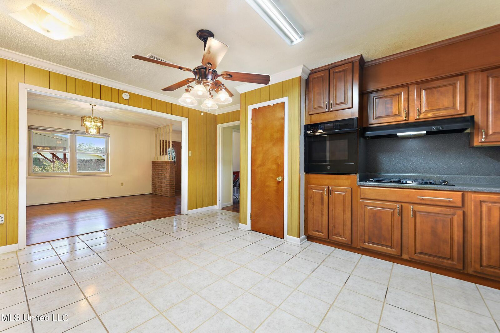 Property Photo:  618 Temple Drive  MS 39503 