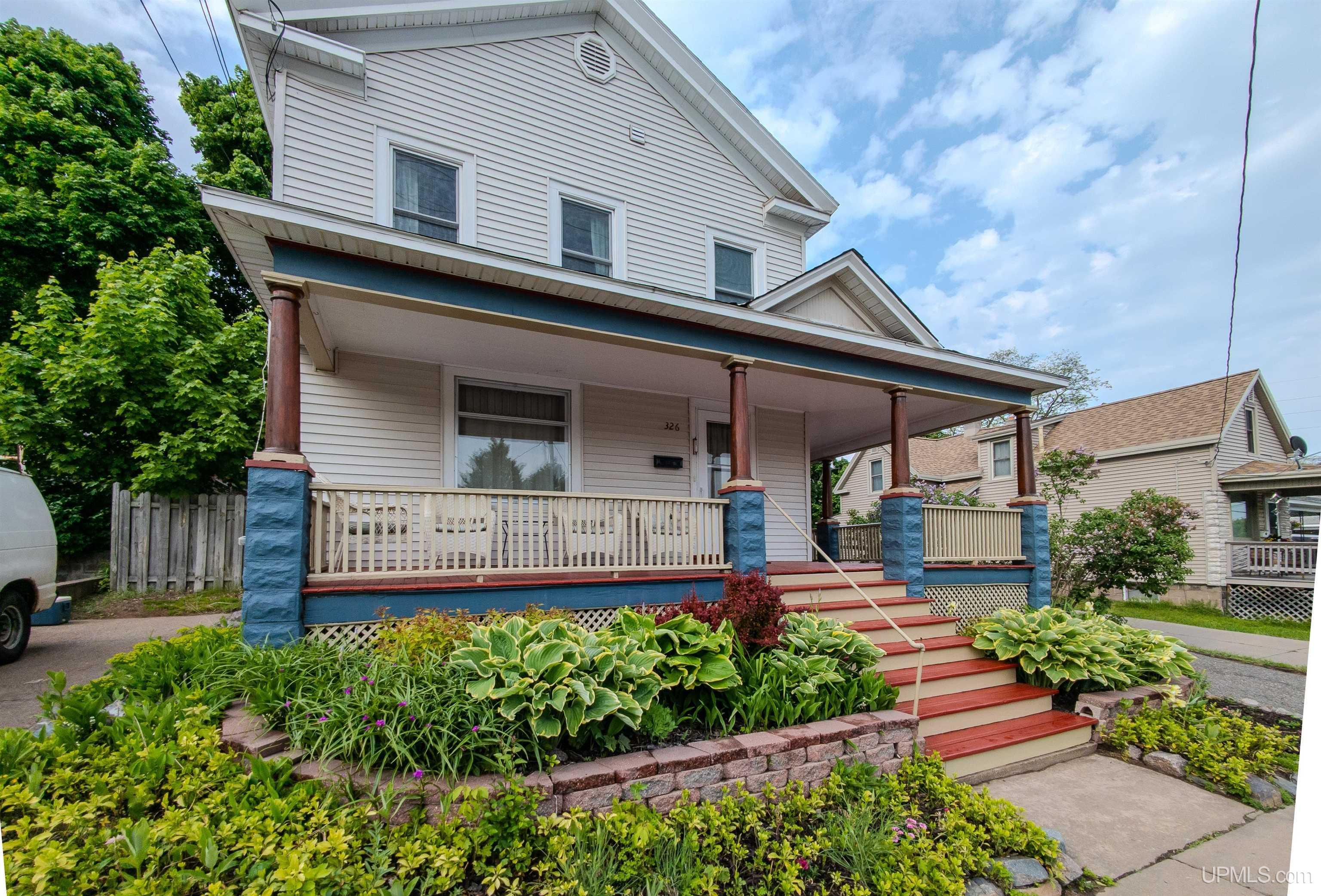 Property Photo:  326 W Bluff Street  MI 49855 