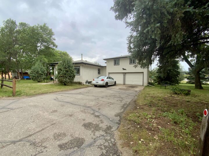 1302 6th Ave NE  Minot ND 58701-0000 photo
