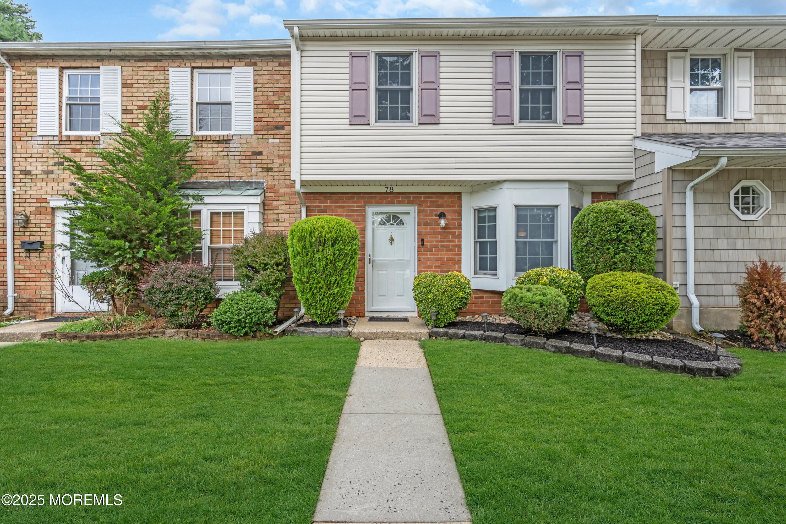 78 Kingsley Way  Freehold NJ 07728 photo