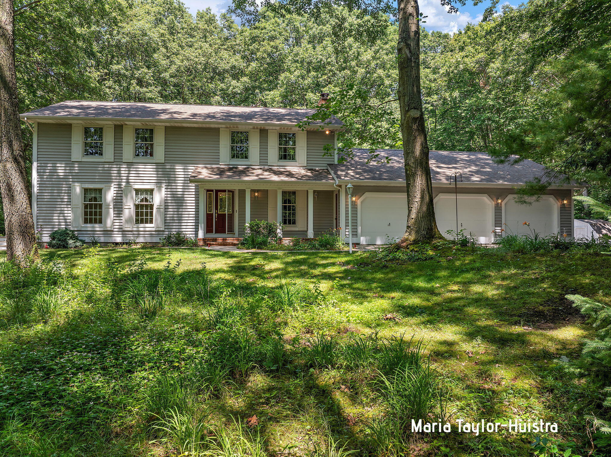 Property Photo: 16945 Aliquot Drive MI 49460