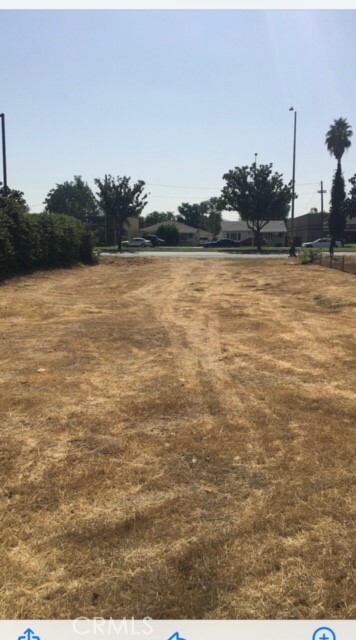 Property Photo: 9959 Magnolia Avenue CA 92503