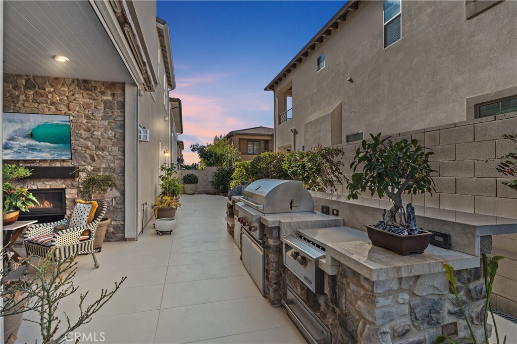 Property Photo: 65 Bolide CA 92618