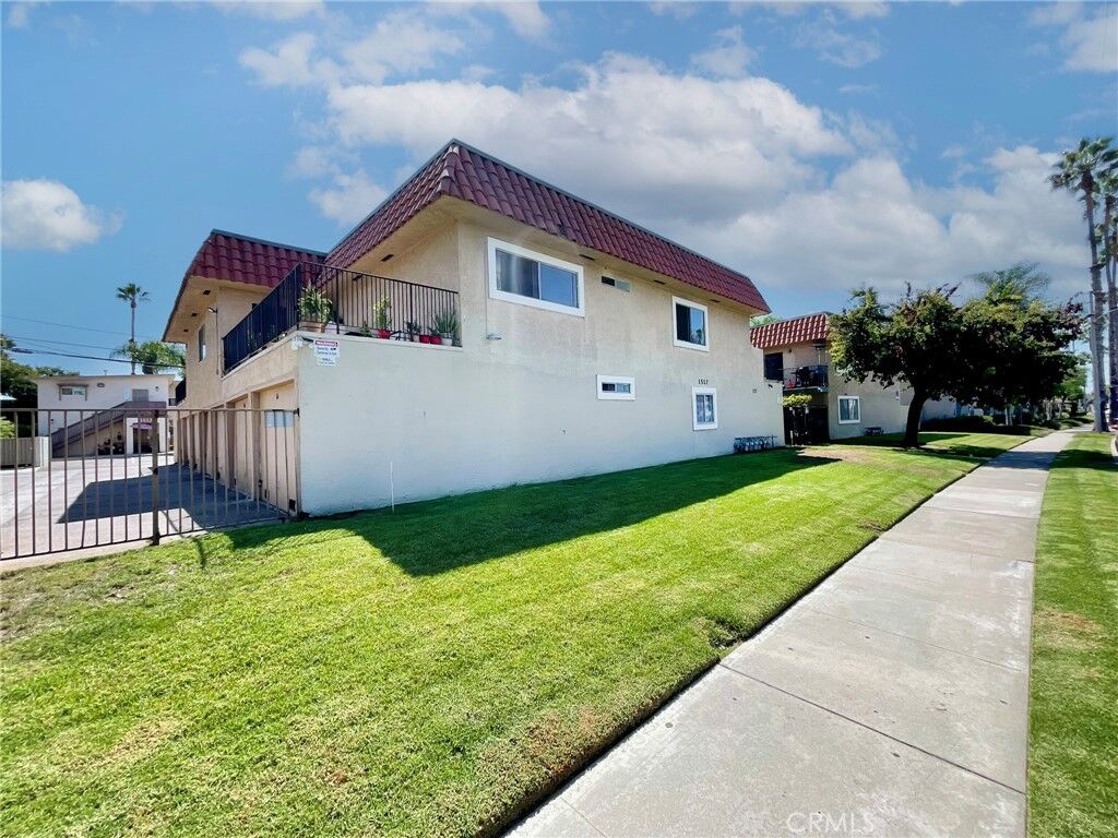 Property Photo:  1512 S Ninth Street  CA 92802 