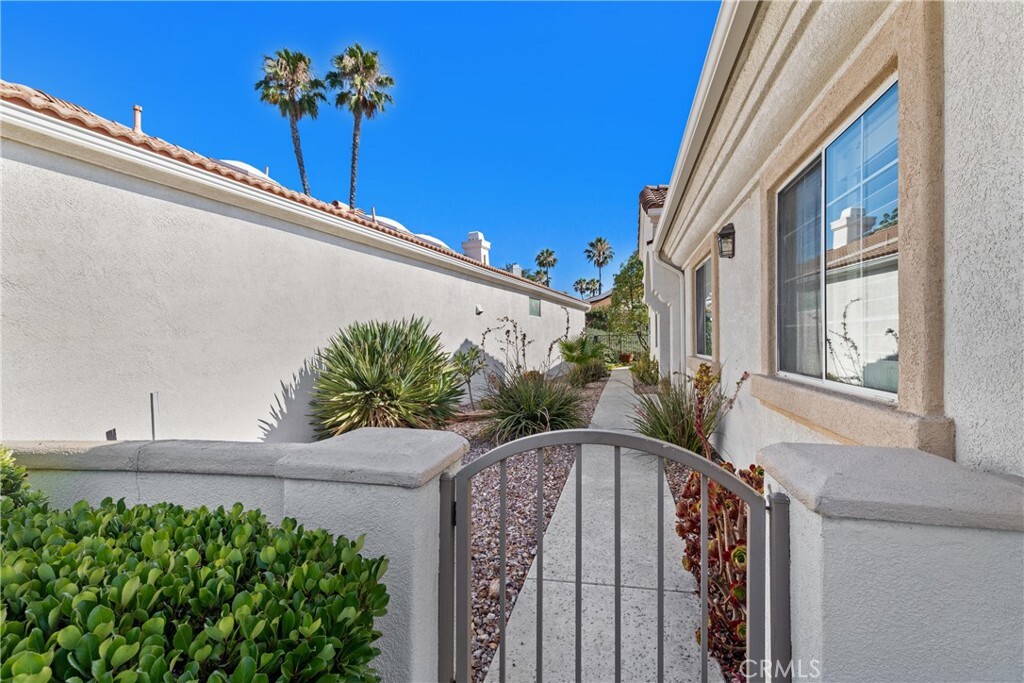 Property Photo: 24174 Corte Cordoba CA 92562