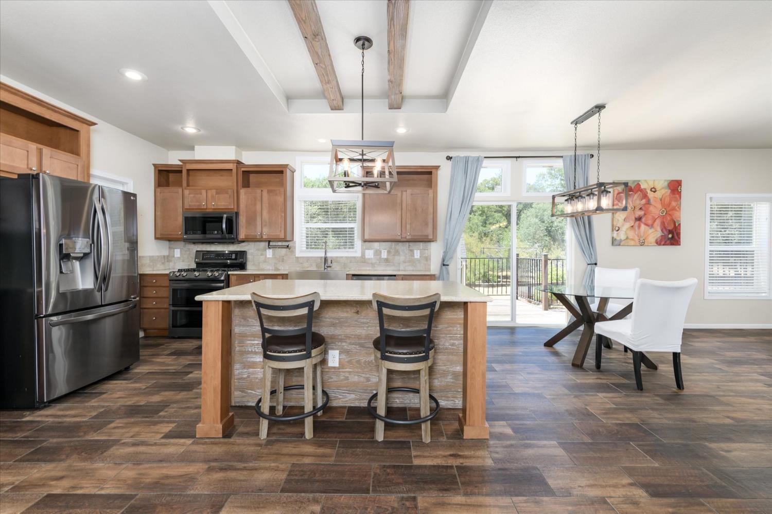 Property Photo:  2550 White Oak Road  CA 95672 
