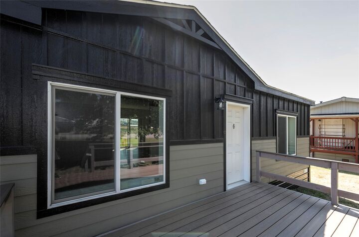 Property Photo: 15736 Frenchvalley Lane MT 59834