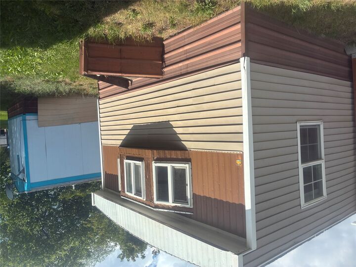 Property Photo: 533 Caravan Street MT 59808