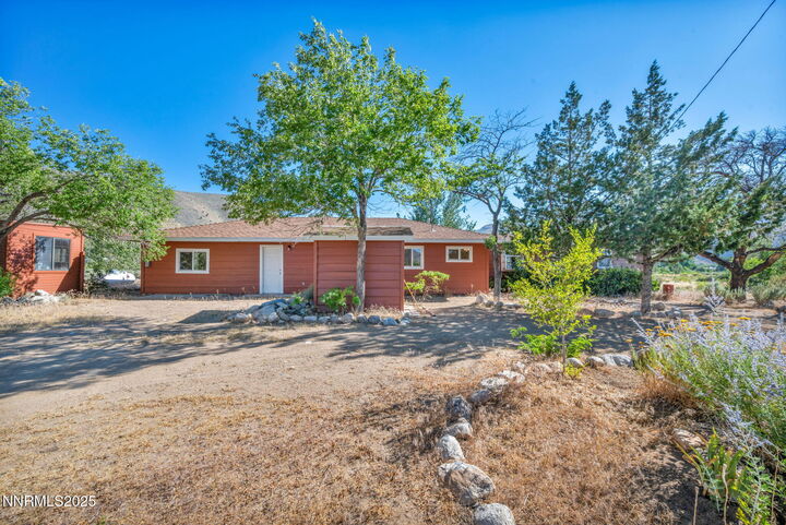 Property Photo:  547 N River Lane  CA 96107 