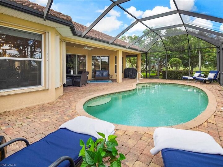 Property Photo:  6901 Bent Grass Dr  FL 34113 