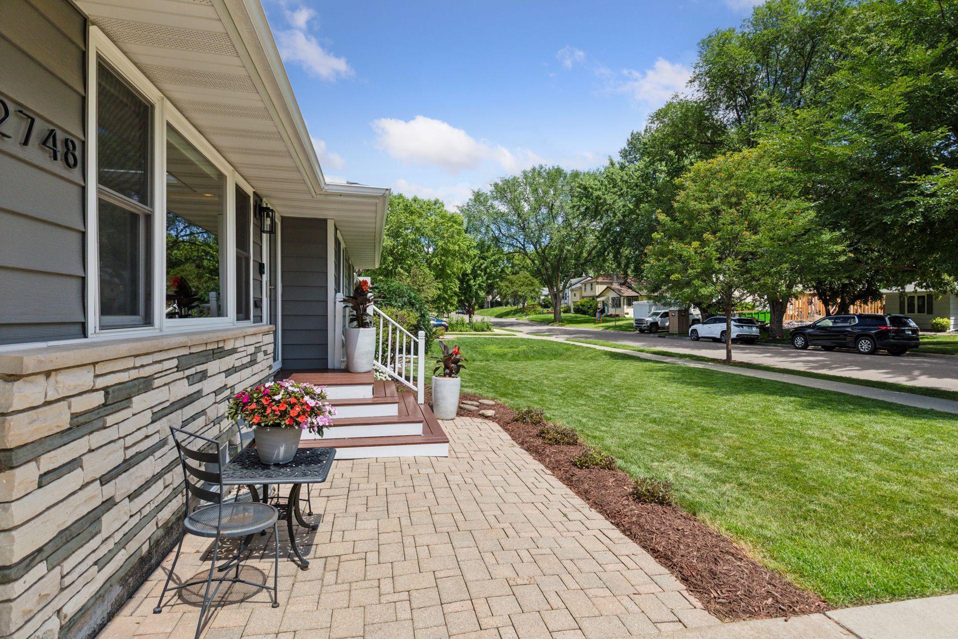 Property Photo:  2748 Xenwood Avenue S  MN 55416 