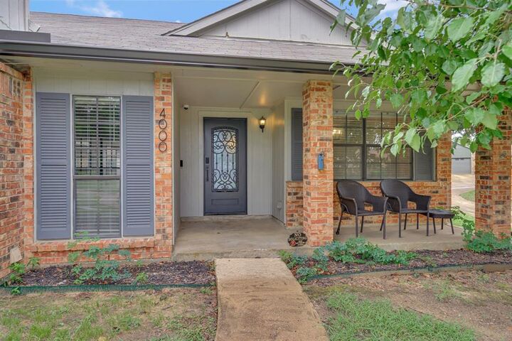 Property Photo:  4000 Abbey Lane  TX 75028 