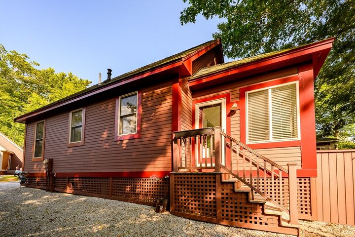 Property Photo: 17 White Pine Knl 17 MA 01886