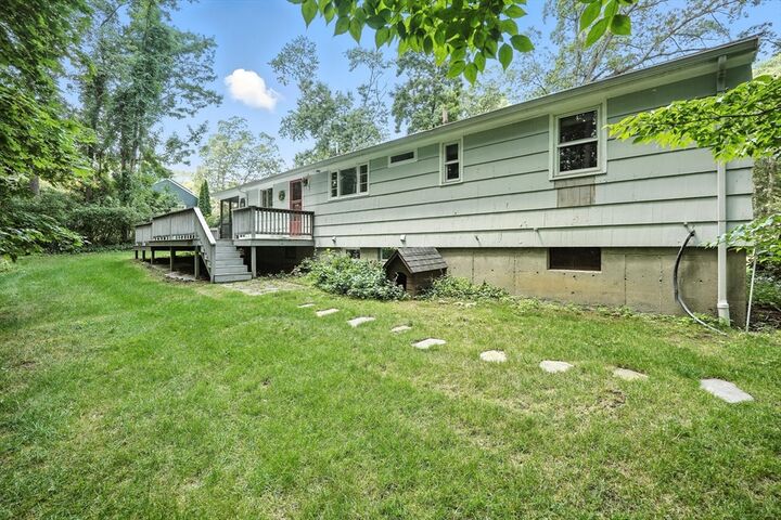 Property Photo: 5 Ashwood Rd MA 01720