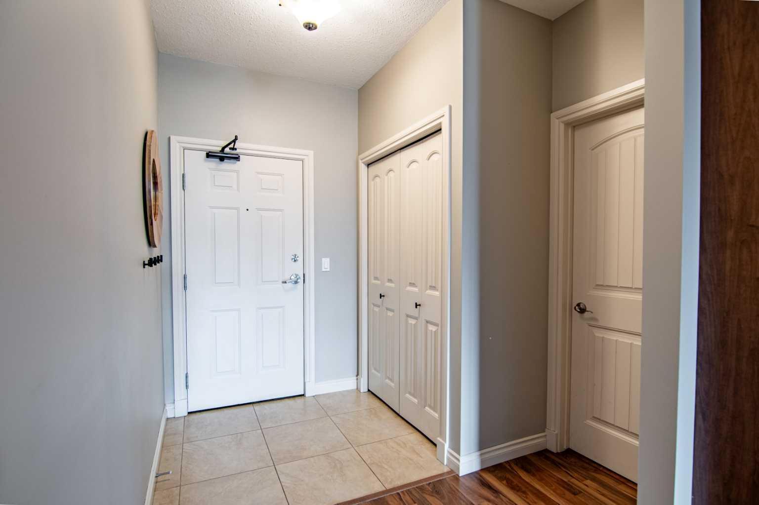 Photo de la propriété: 3615 51 Avenue 301 AB T4N 4G3