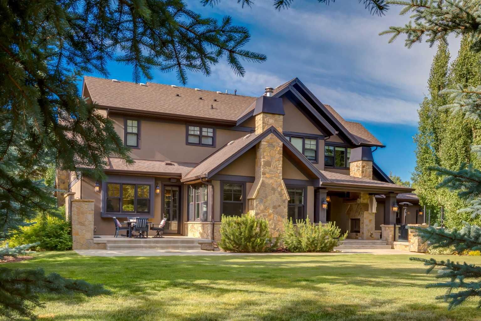 Property Photo:  28 Mackenas Way  AB T3Z 3C9 