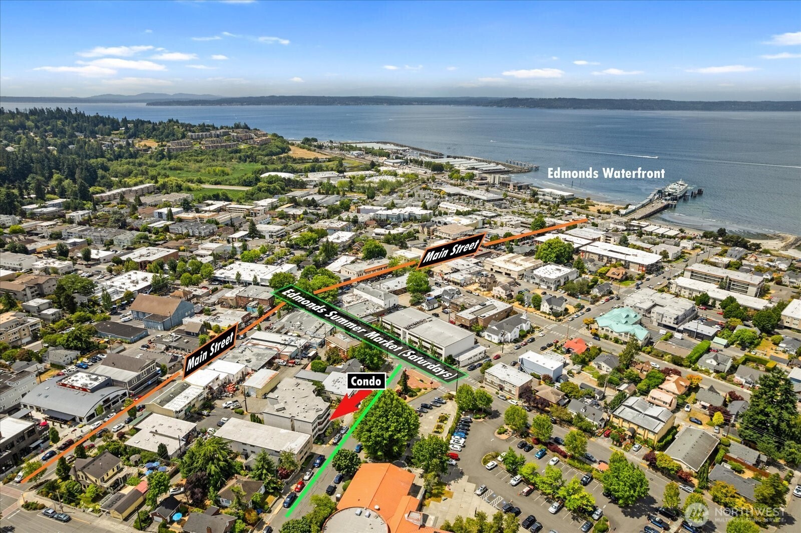 Property Photo:  518  Bell Street 101  WA 98020 