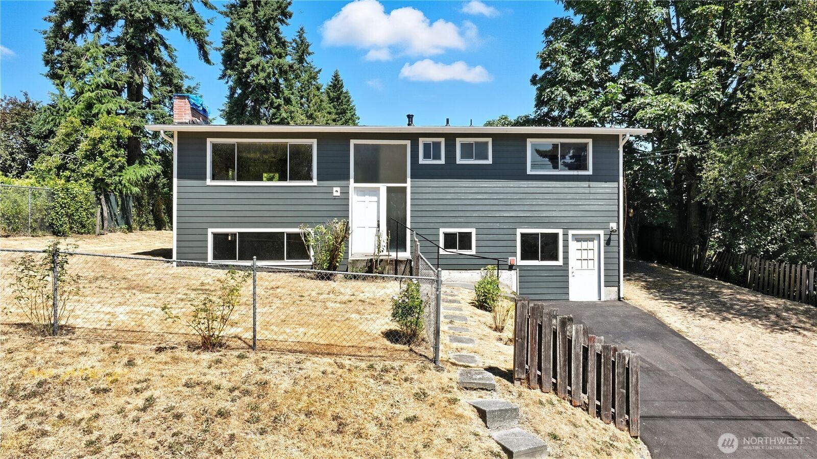 Property Photo: 2927 203rd Street SW WA 98036