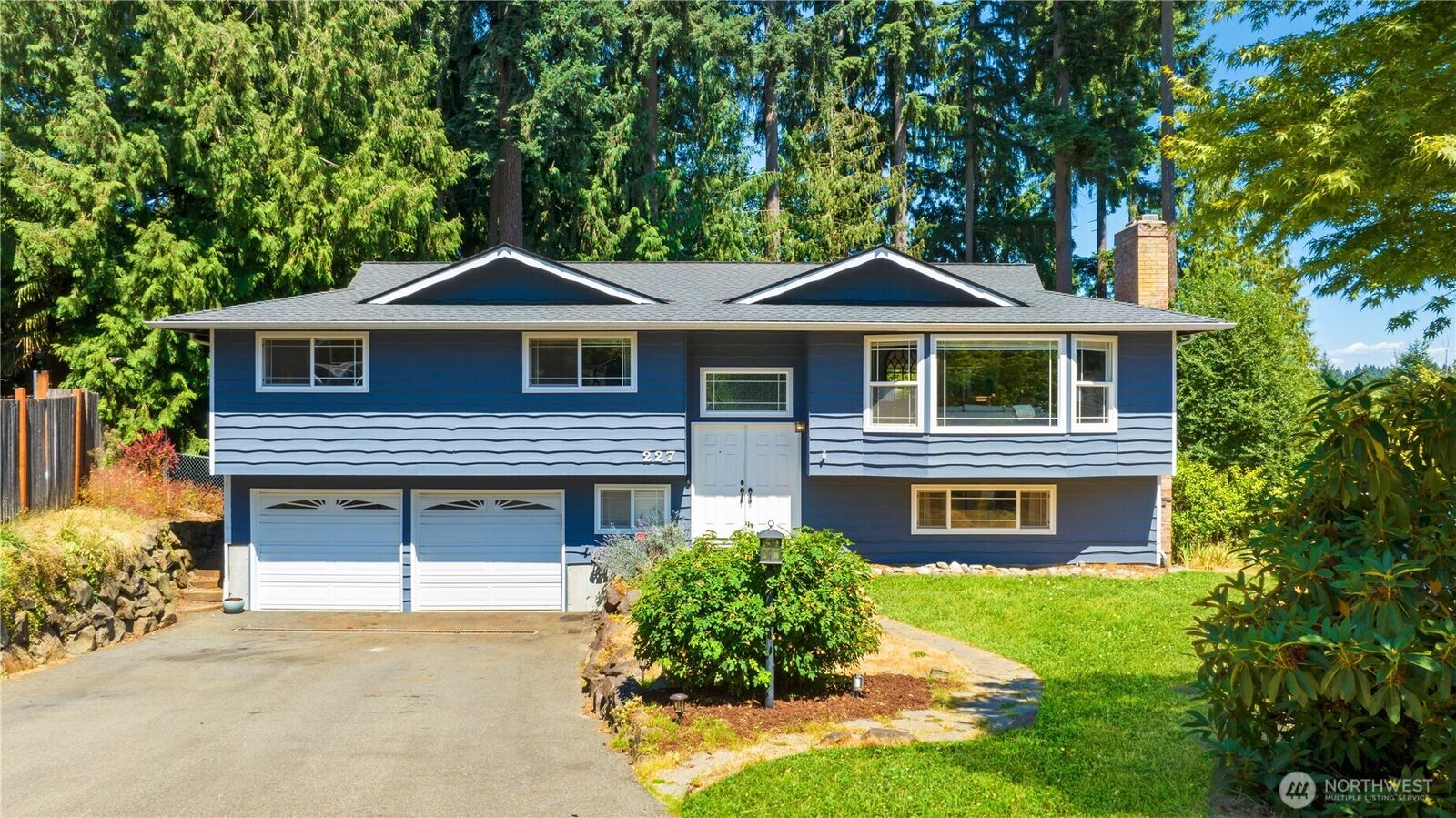 Property Photo: 227 155th Place SE WA 98012